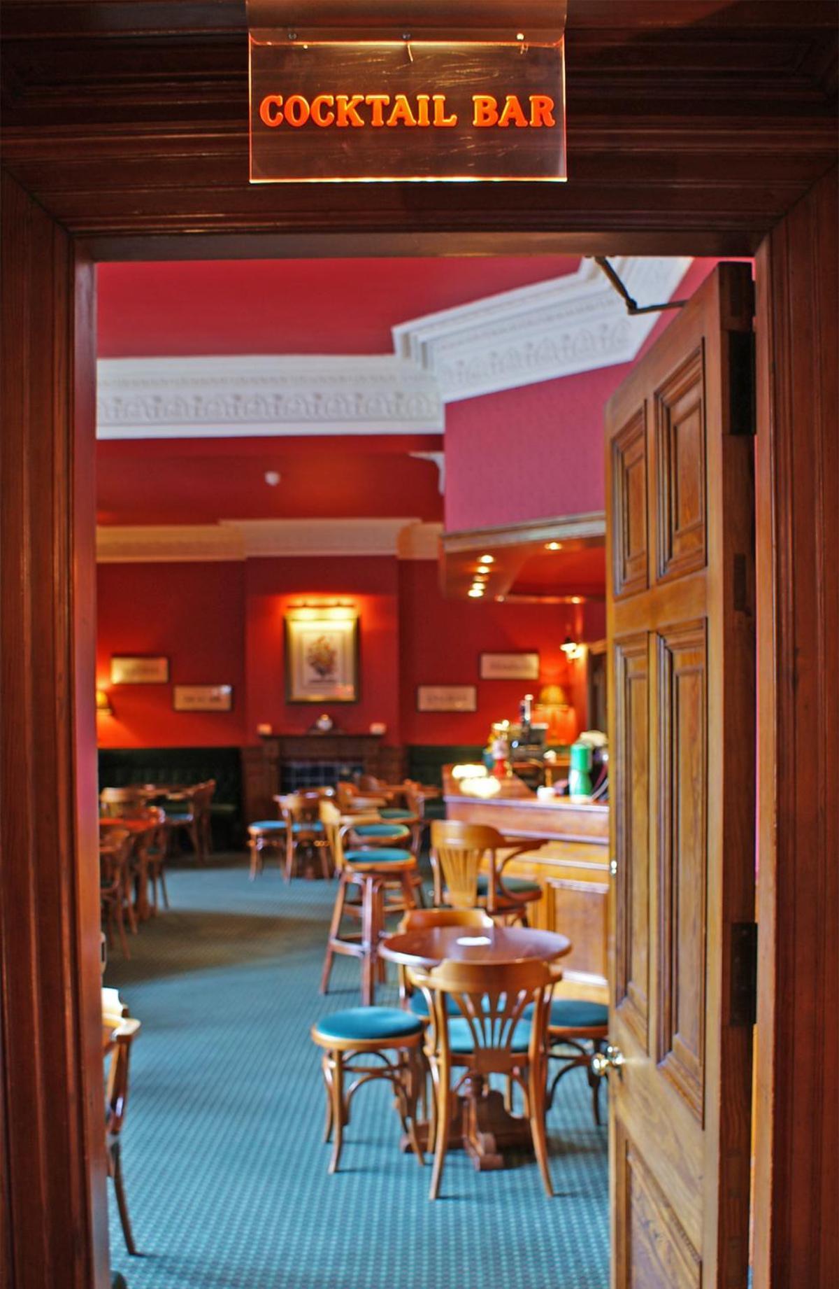 Ramnee Hotel Forres Extérieur photo