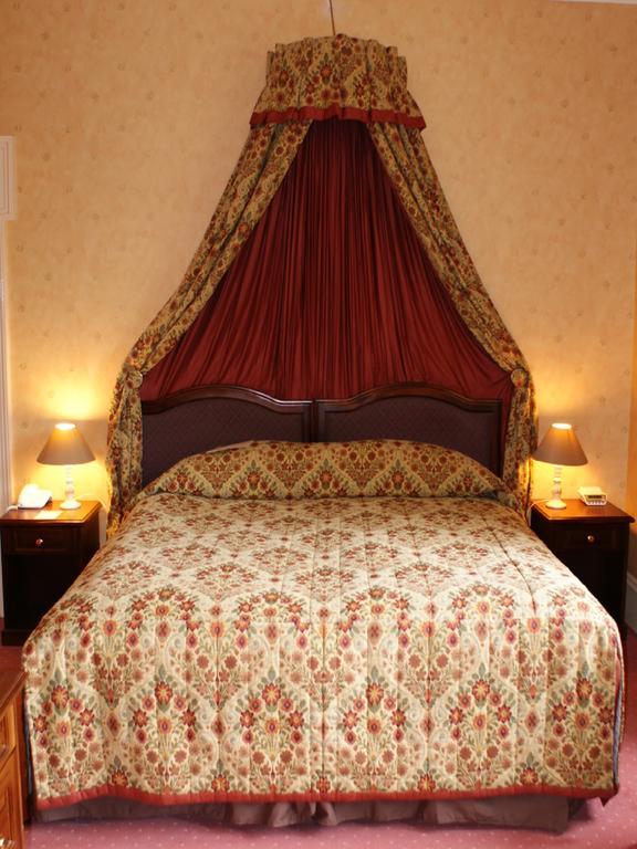 Ramnee Hotel Forres Extérieur photo