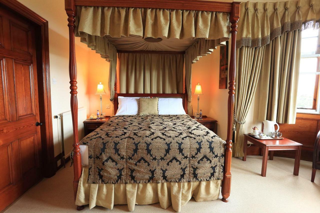 Ramnee Hotel Forres Extérieur photo